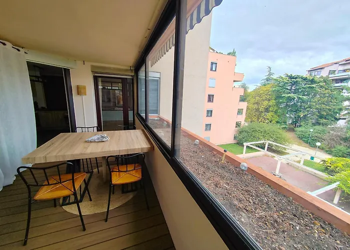 Apartment Les Jasmins - T3 *